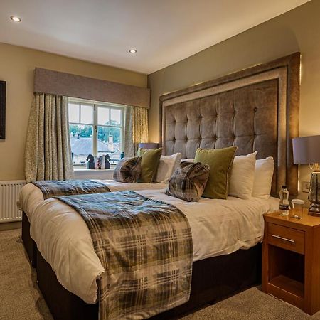 The Rutland Arms Hotel, Bakewell, Derbyshire Bagian luar foto